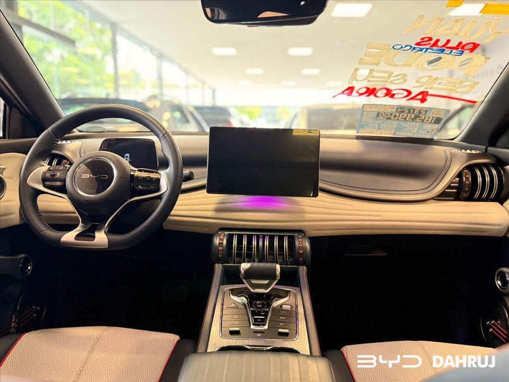 YUAN PLUS 60,8 KW ELÉTRICO4