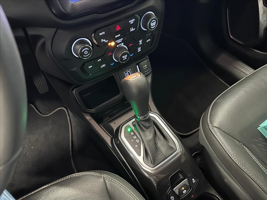 RENEGADE 1.3 T270 TURBO FLEX LONGITUDE AT610