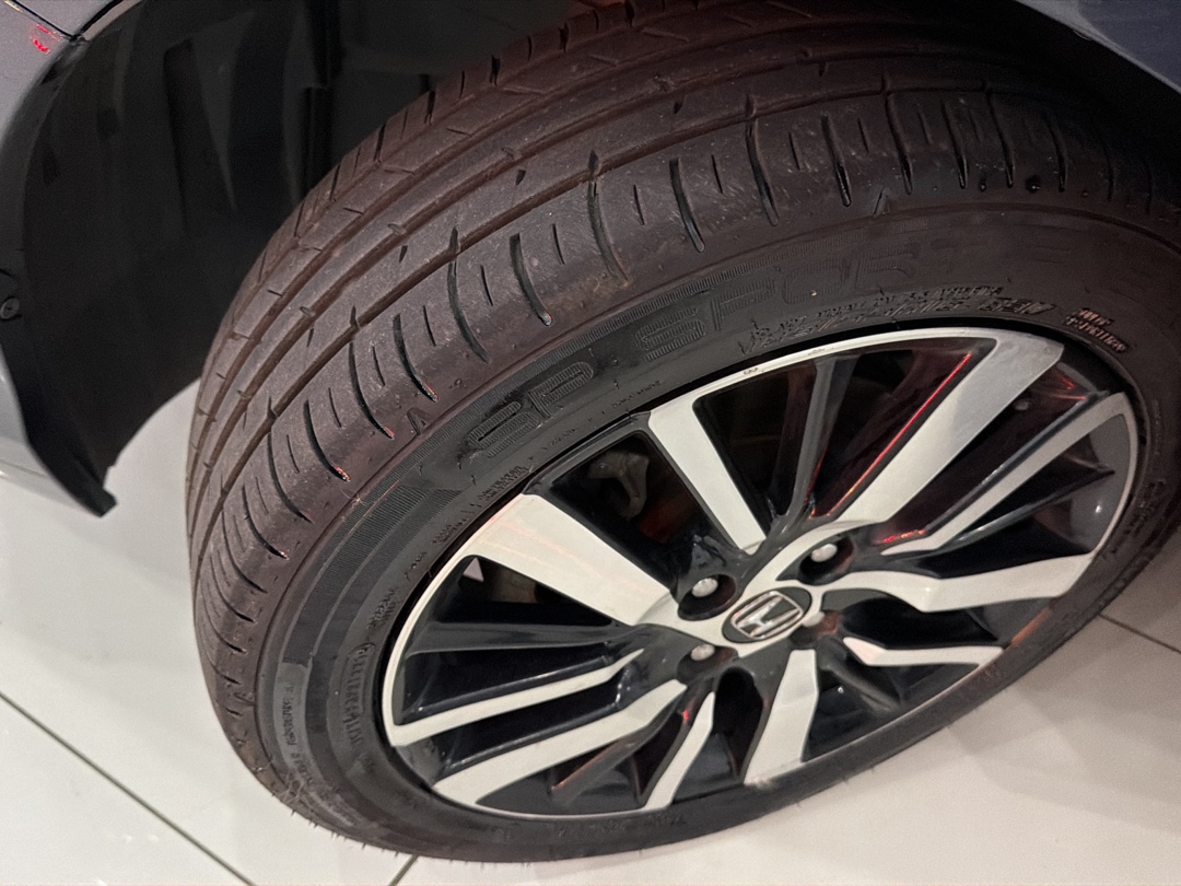 CITY 1.5 i-VTEC FLEX HATCH TOURING CVT15