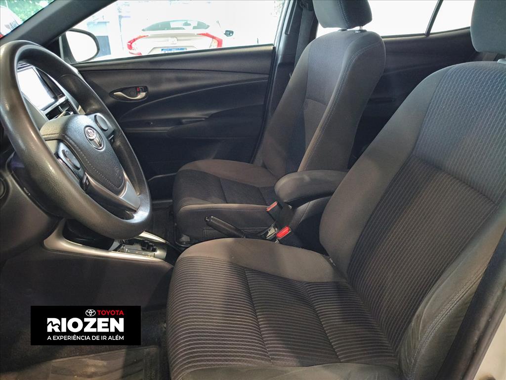 YARIS 1.3 16V FLEX XL PLUS TECH MULTIDRIVE7