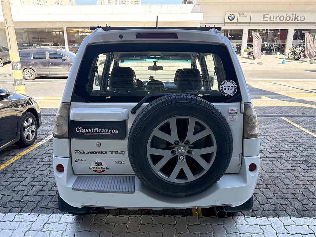 Mitsubishi Pajero Tr4 - 2.0 4X2 16V 140CV FLEX 4P AUTOMÁTICO