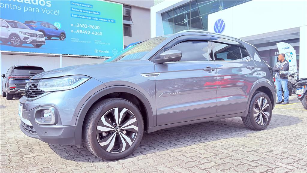 T-CROSS 1.4 250 TSI TOTAL FLEX HIGHLINE AUTOMÁTICO1