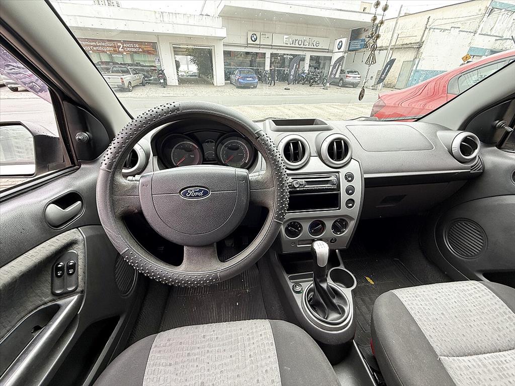 Ford Fiesta - 1.6 MPI CLASS SEDAN 8V FLEX 4P MANUAL
