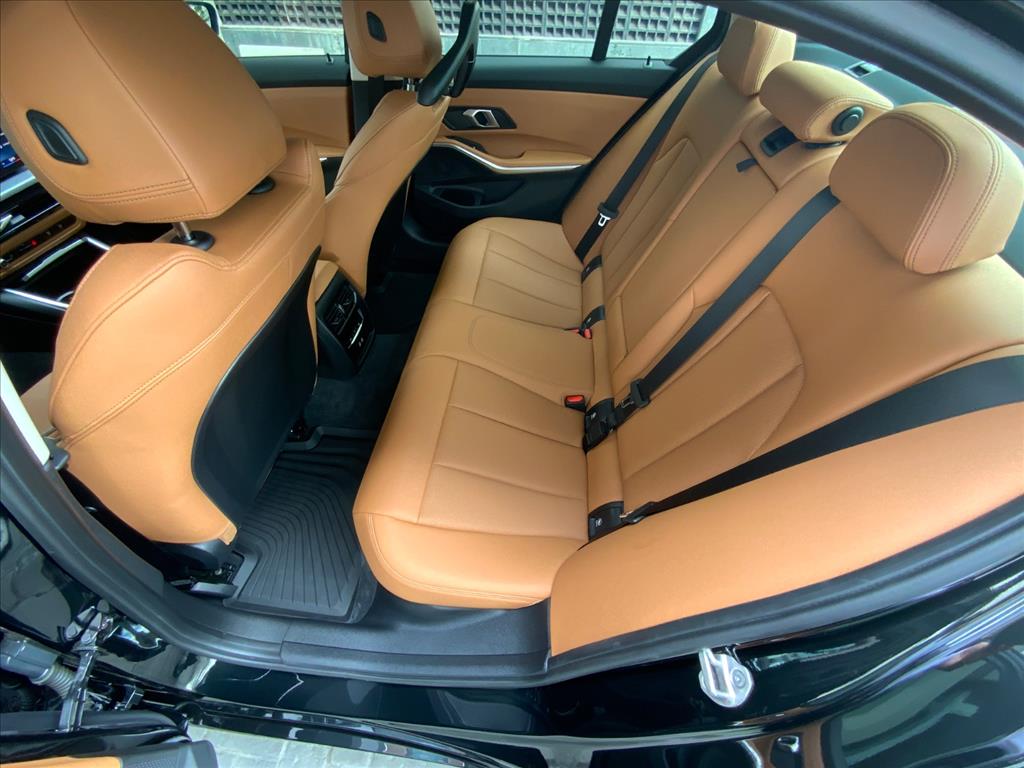 BMW-320i-2.0 16V TURBO FLEX SPORT GP AUTOMÁTICO
