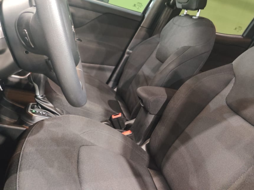 RENEGADE 1.8 16V FLEX SPORT 4P AUTOMÁTICO9