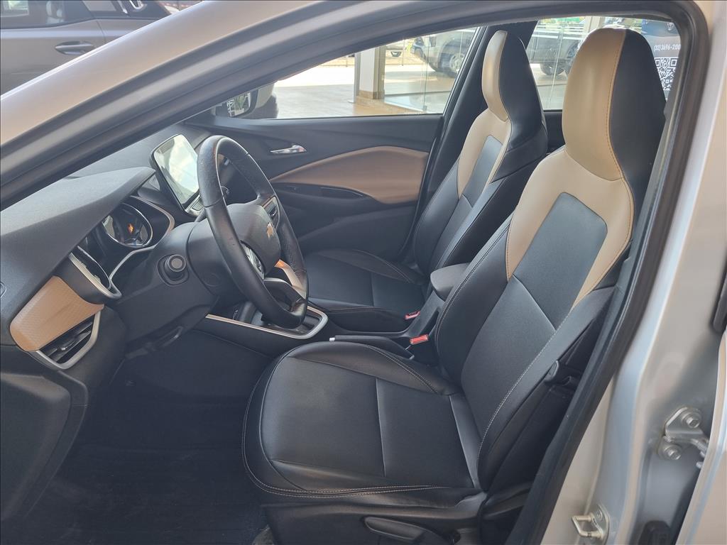 ONIX PLUS 1.0 TURBO FLEX PREMIER AUTOMÁTICO6