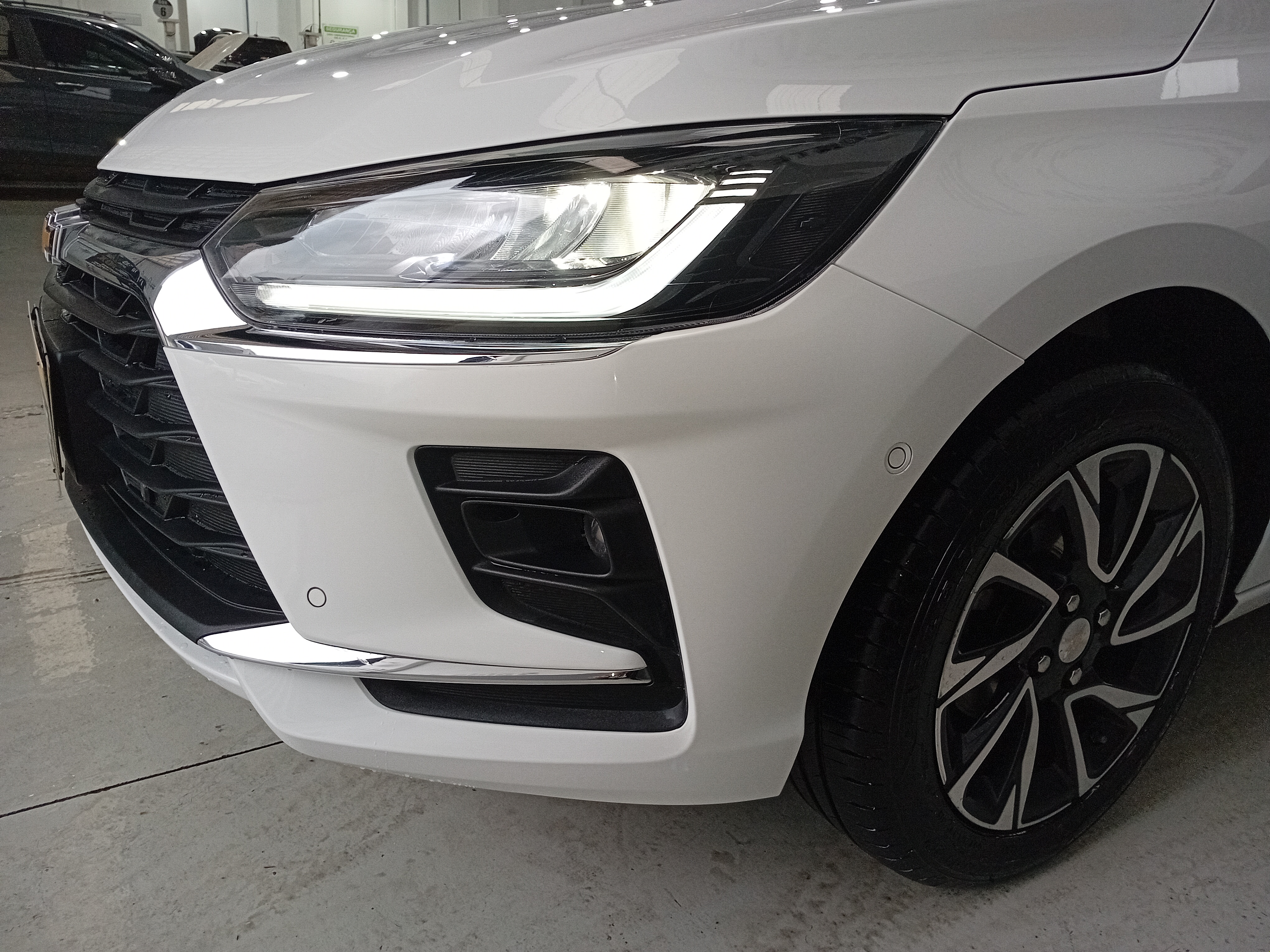 ONIX 1.0 TURBO FLEX PREMIER AUTOMÁTICO17