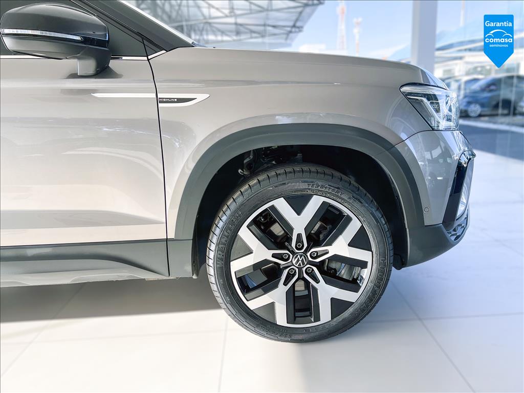 TAOS 1.4 250 TSI TOTAL FLEX HIGHLINE AUTOMÁTICO4