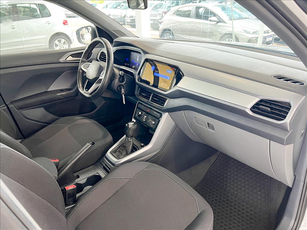 T-CROSS 1.0 200 TSI TOTAL FLEX AUTOMÁTICO13