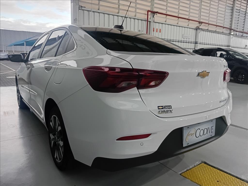 ONIX PLUS 1.0 TURBO FLEX PREMIER AUTOMÁTICO