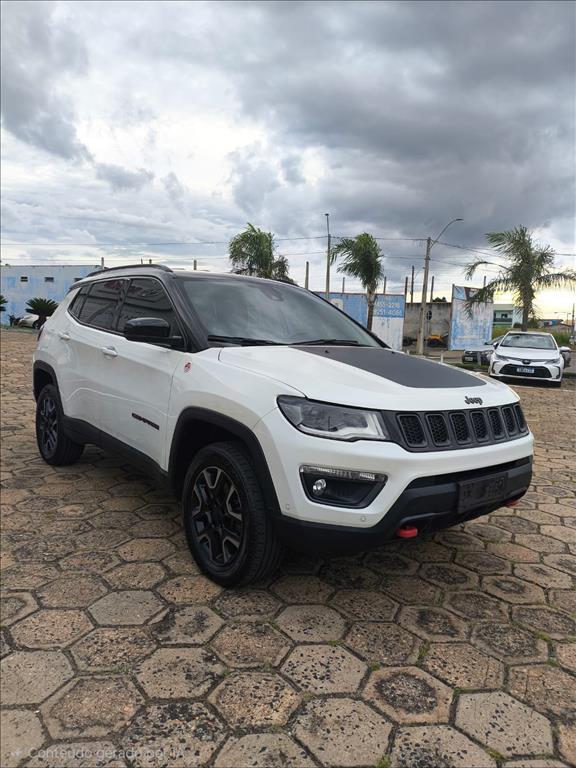 COMPASS 2.0 16V DIESEL TRAILHAWK 4X4 AUTOMÁTICO2