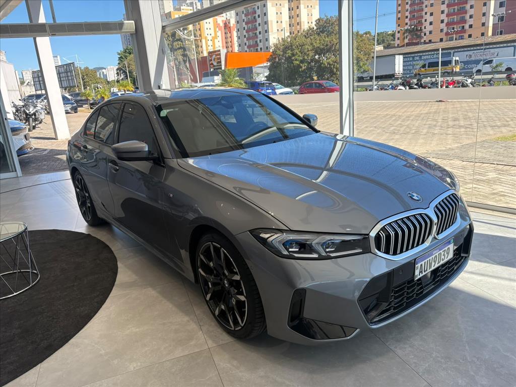 BMW-320i-2.0 16V TURBO FLEX M SPORT AUTOMÁTICO