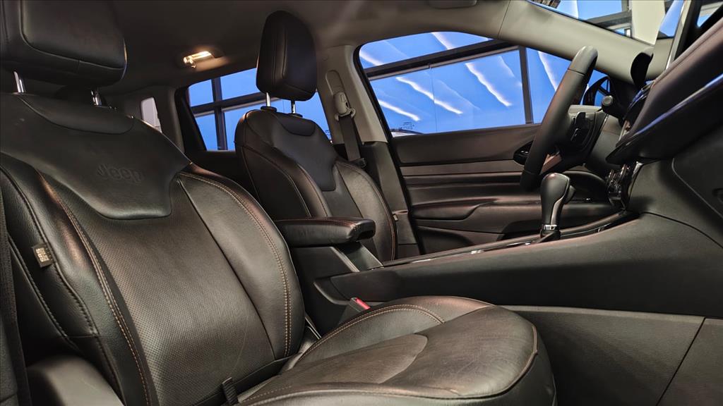 COMPASS 1.3 T270 TURBO FLEX LIMITED AT611