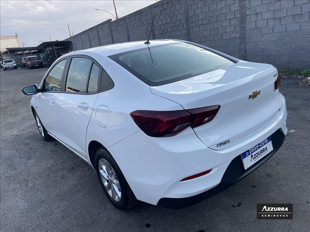 ONIX PLUS 1.0 TURBO FLEX LT AUTOMÁTICO3