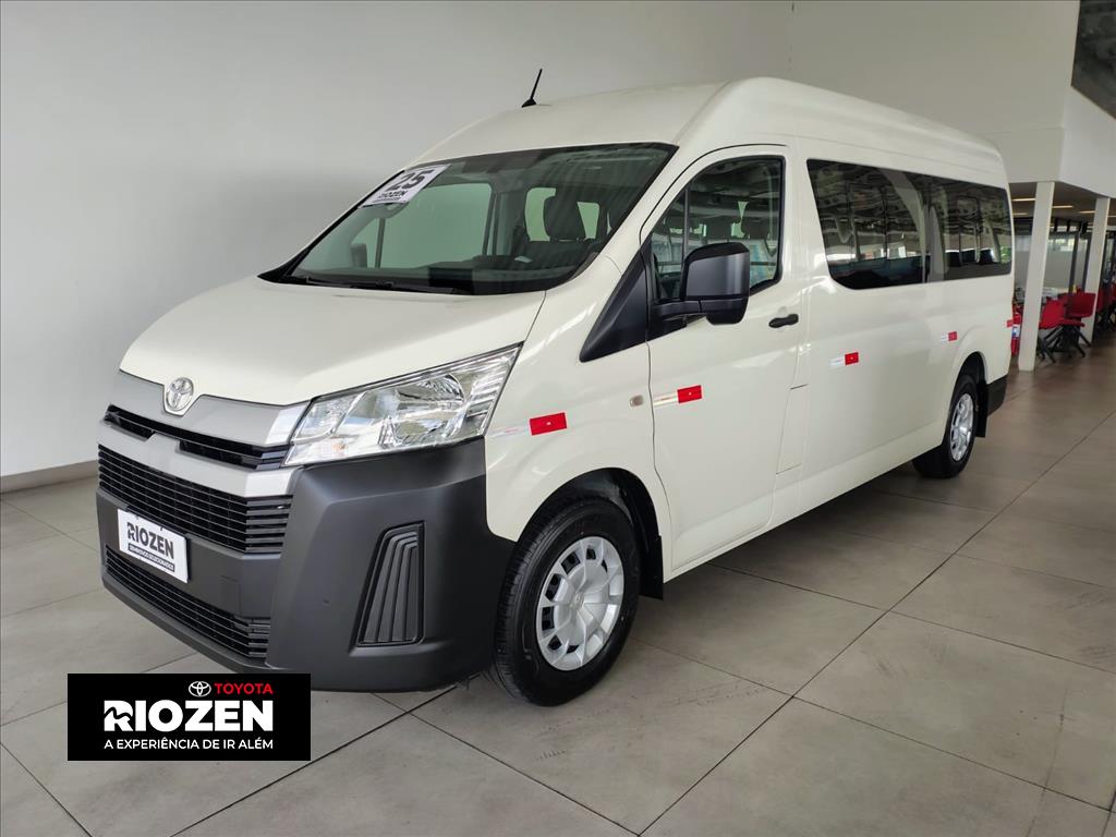 HIACE 2.8 D-4D TURBO DIESEL MINIBUS 15+1 DX AUTOMÁTICO1