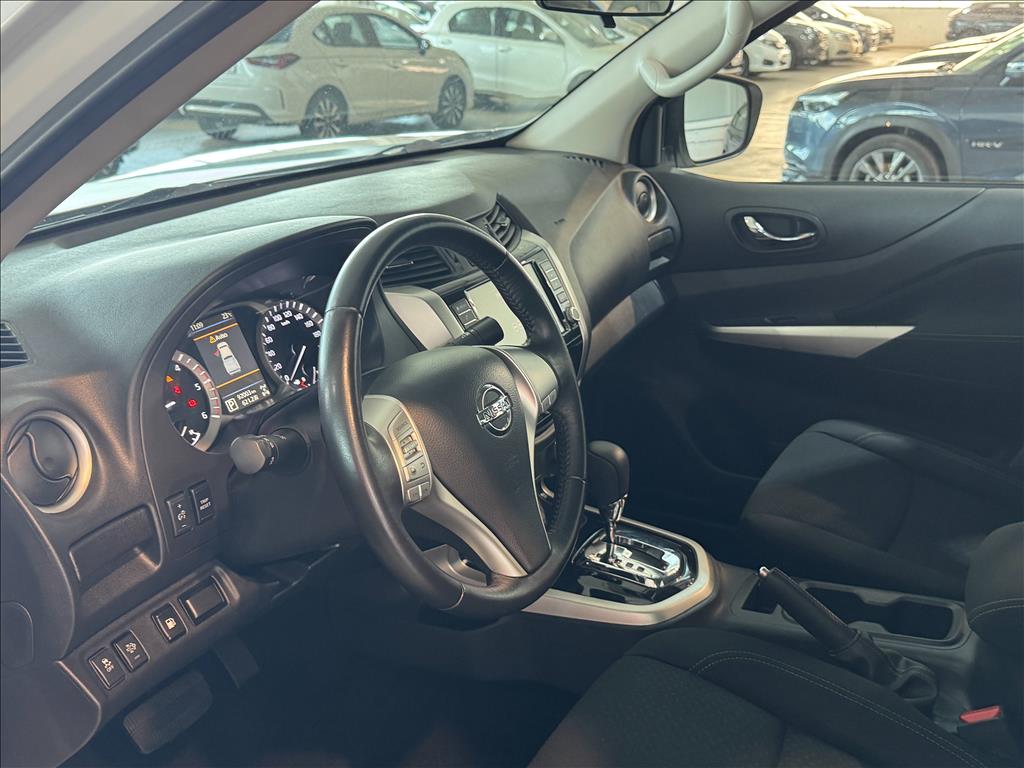 FRONTIER 2.3 16V TURBO DIESEL ATTACK CD 4X4 AUTOMÁTICO9