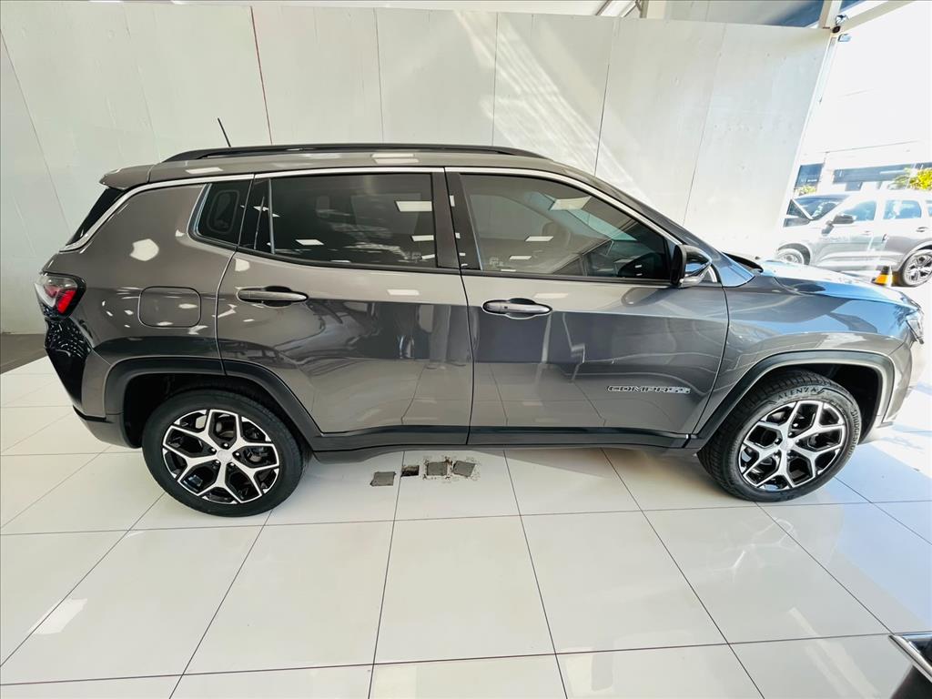 Jeep-COMPASS-1.3 T270 TURBO FLEX LONGITUDE AT6