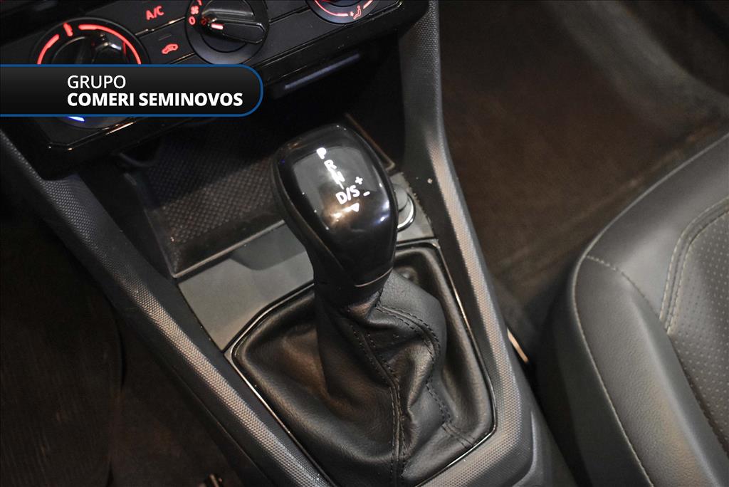T-CROSS 1.0 200 TSI TOTAL FLEX SENSE AUTOMÁTICO11
