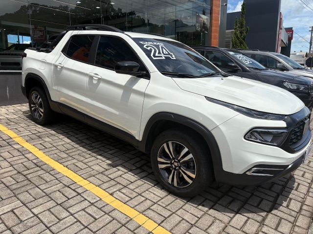 TORO 1.3 TURBO 270 FLEX FREEDOM AT61