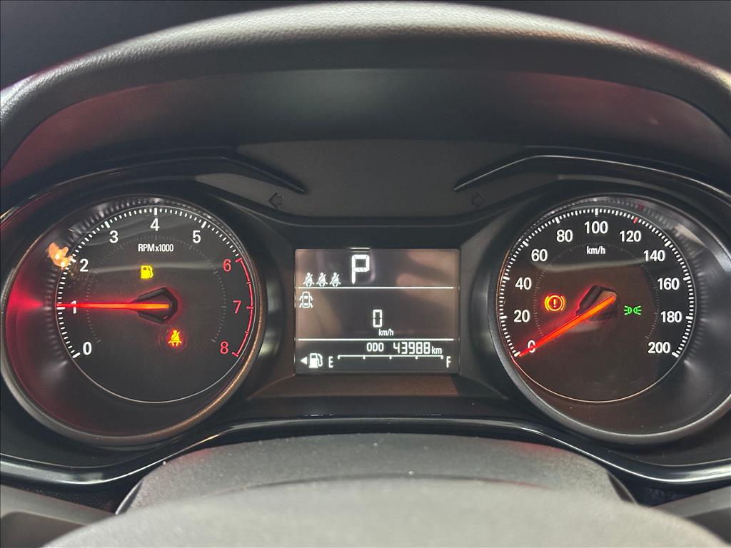 ONIX 1.0 TURBO FLEX PREMIER AUTOMÁTICO4