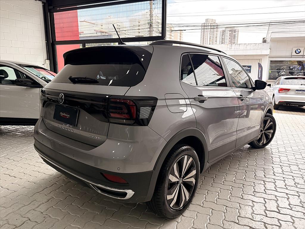 Volkswagen T-Cross - 1.0 200 TSI TOTAL FLEX COMFORTLINE AUTOMÁTICO
