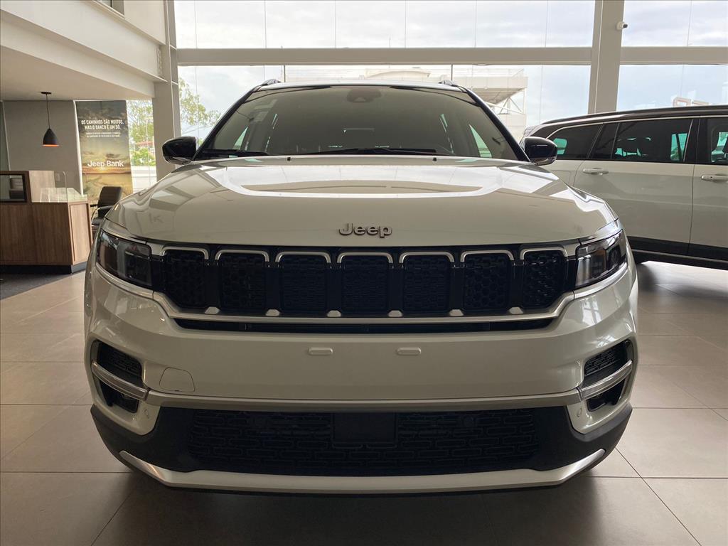 COMMANDER 1.3 T270 TURBO FLEX LIMITED AT6