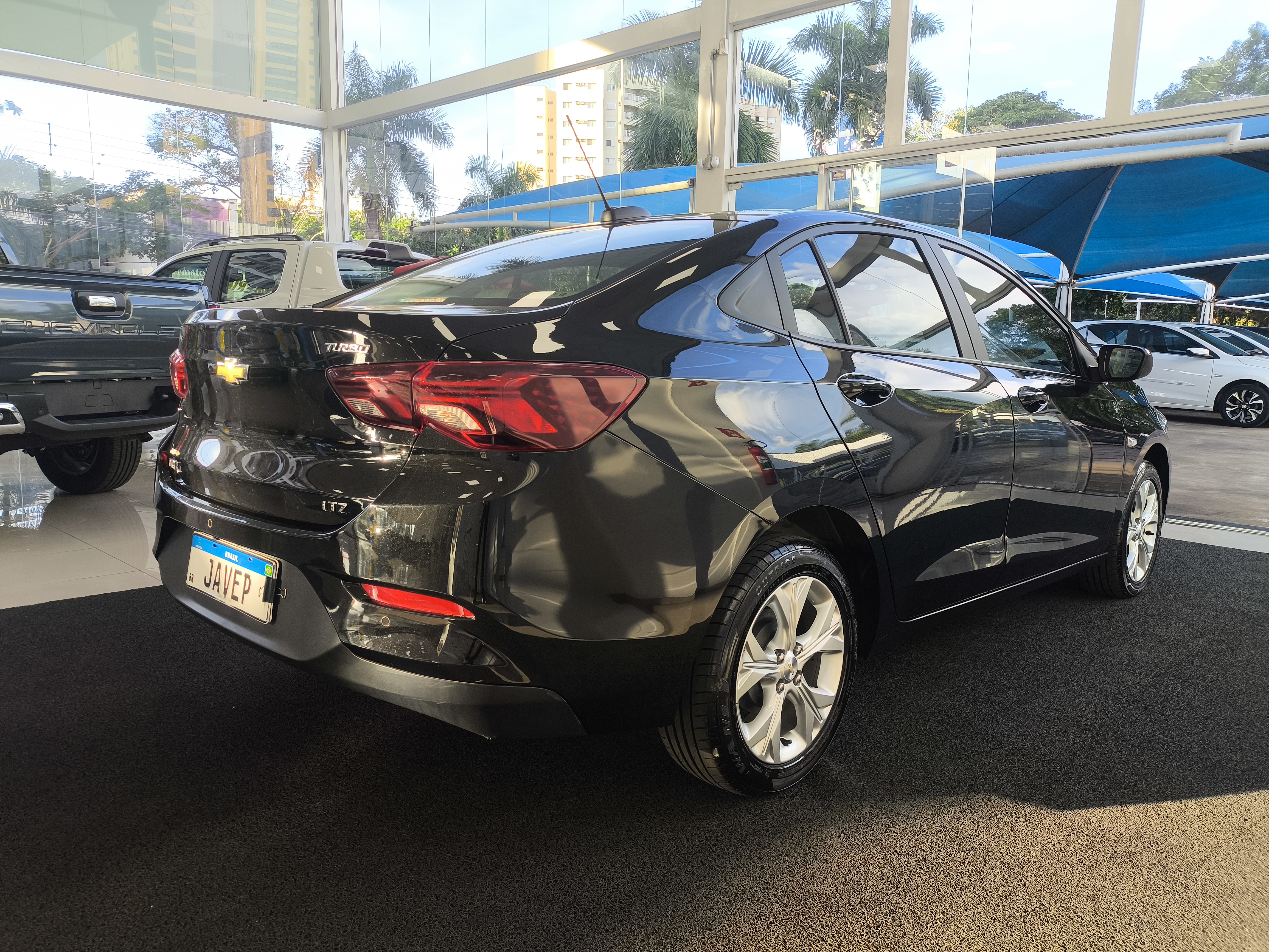 GM - Chevrolet-ONIX PLUS-1.0 TURBO FLEX LTZ AUTOMÁTICO