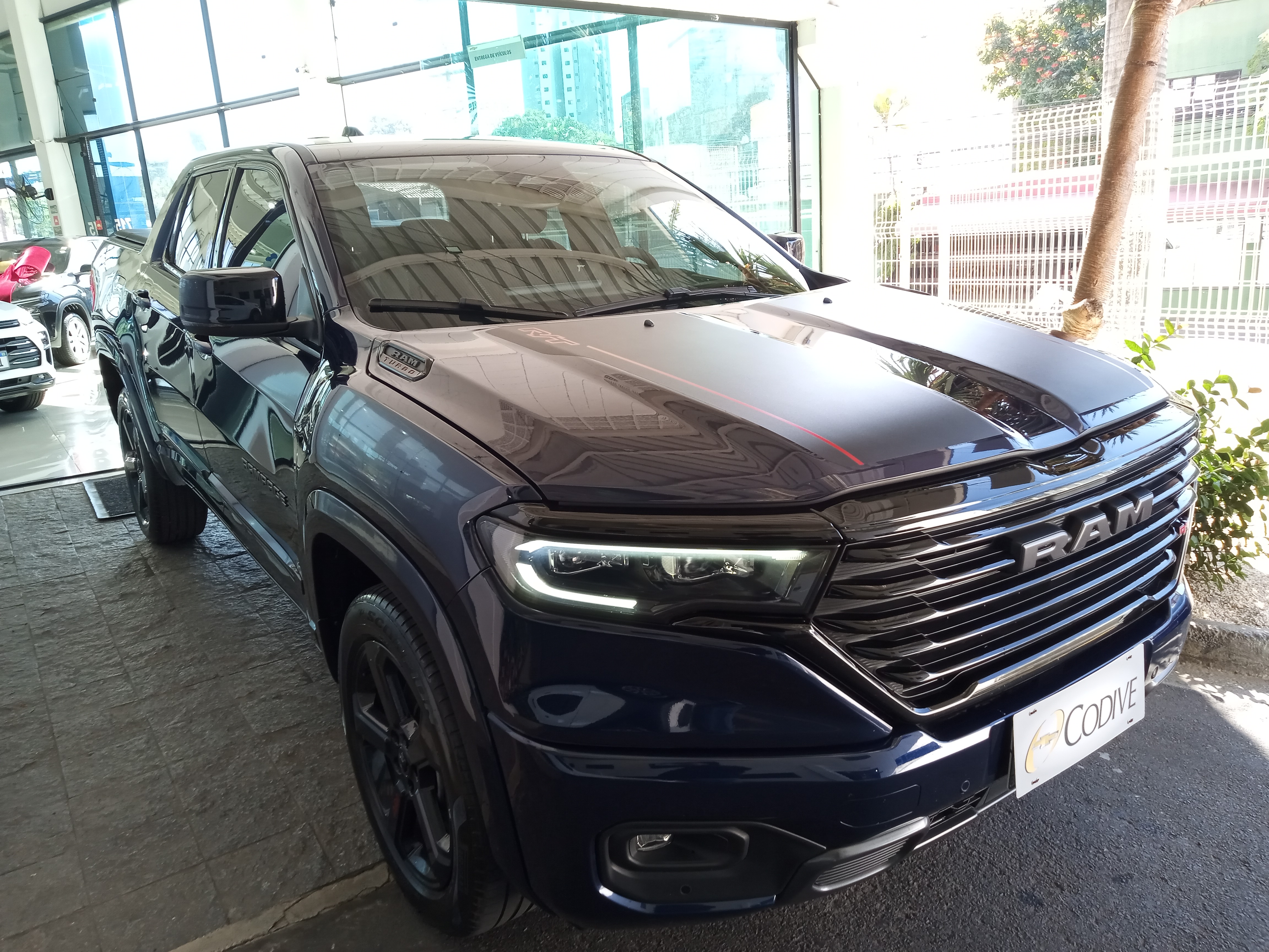 RAMPAGE 2.0 HURRICANE 4 TURBO GASOLINA R/T 4X4 AUTOMÁTICO2
