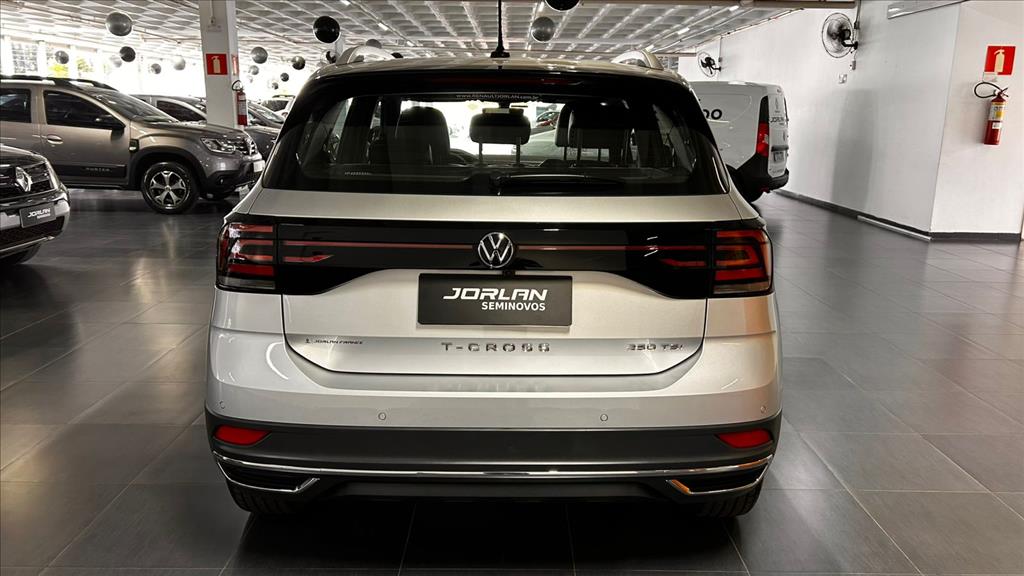 T-CROSS 1.4 250 TSI TOTAL FLEX HIGHLINE AUTOMÁTICO4