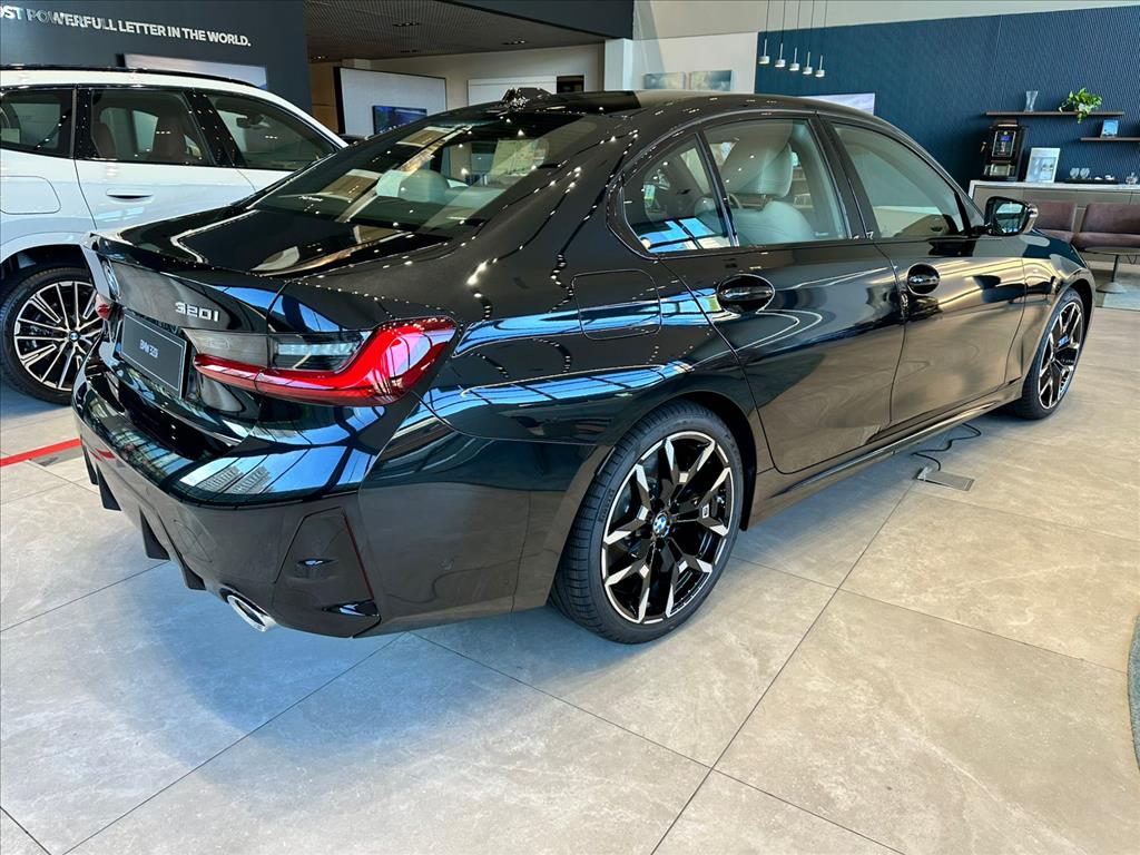 320i 2.0 16V TURBO FLEX M SPORT AUTOMÁTICO3
