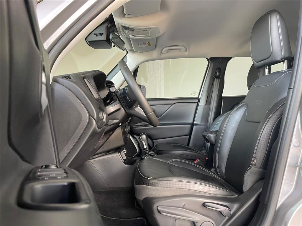 RENEGADE 1.3 T270 TURBO FLEX LONGITUDE AT64