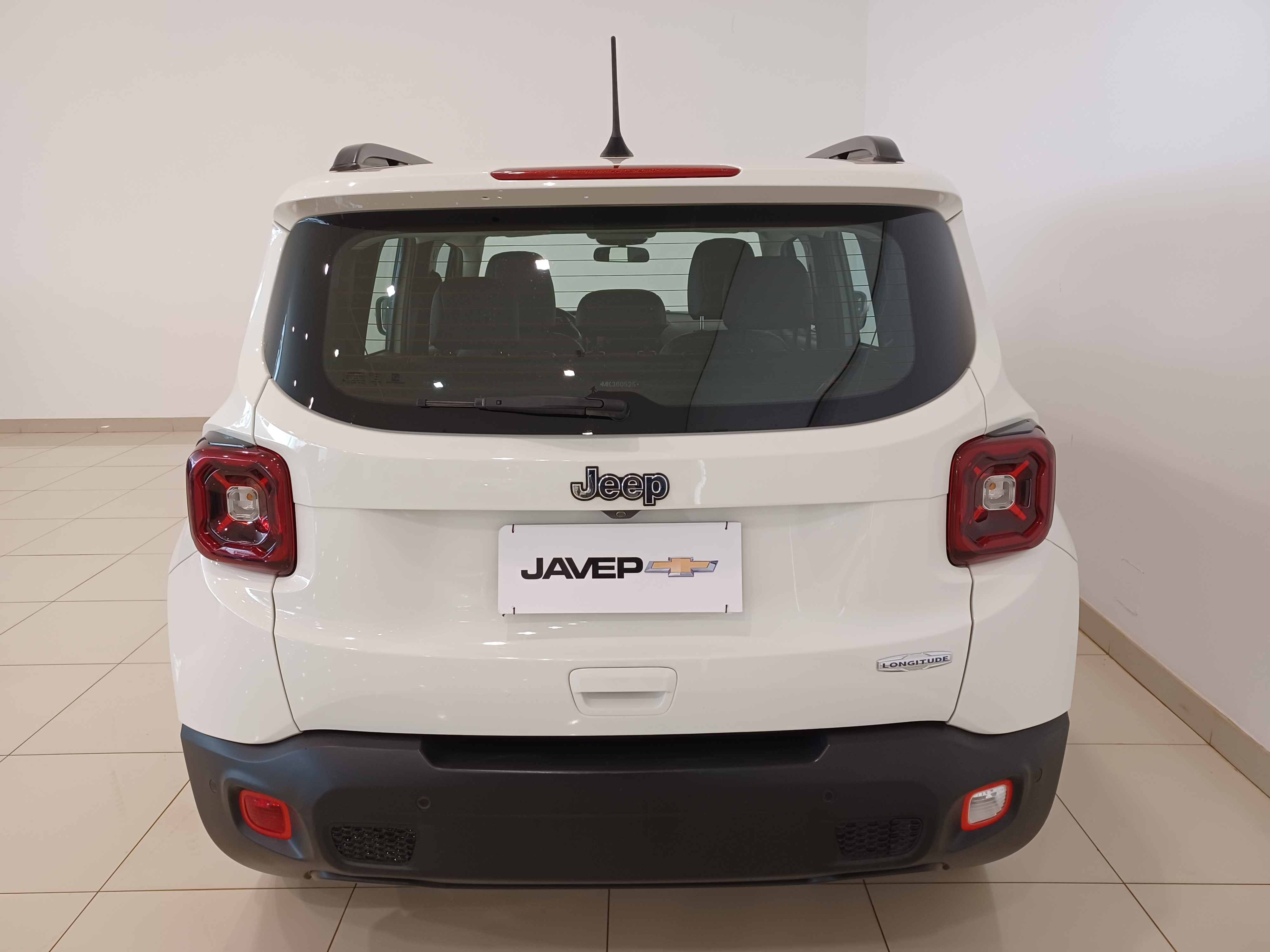 Jeep-RENEGADE-1.8 16V FLEX LONGITUDE 4P AUTOMÁTICO
