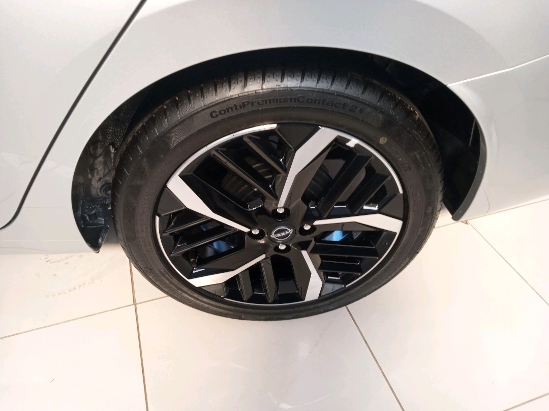 VERSA 1.6 16V FLEX EXCLUSIVE XTRONIC11