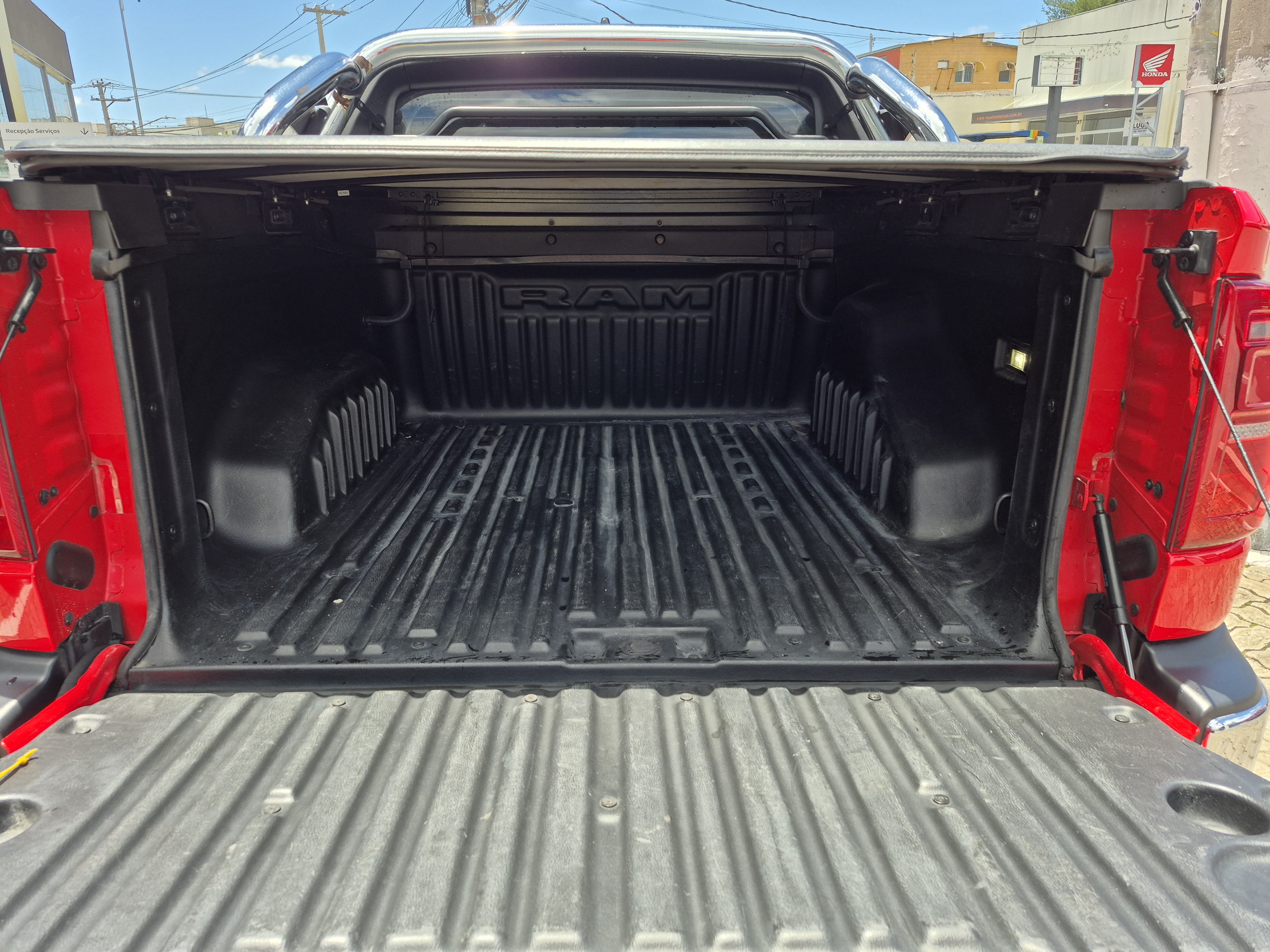 Foto ilustrativa do carro