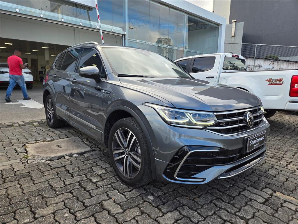 TIGUAN 2.0 300 TSI GASOLINA ALLSPACE R-LINE AUTOMÁTICO