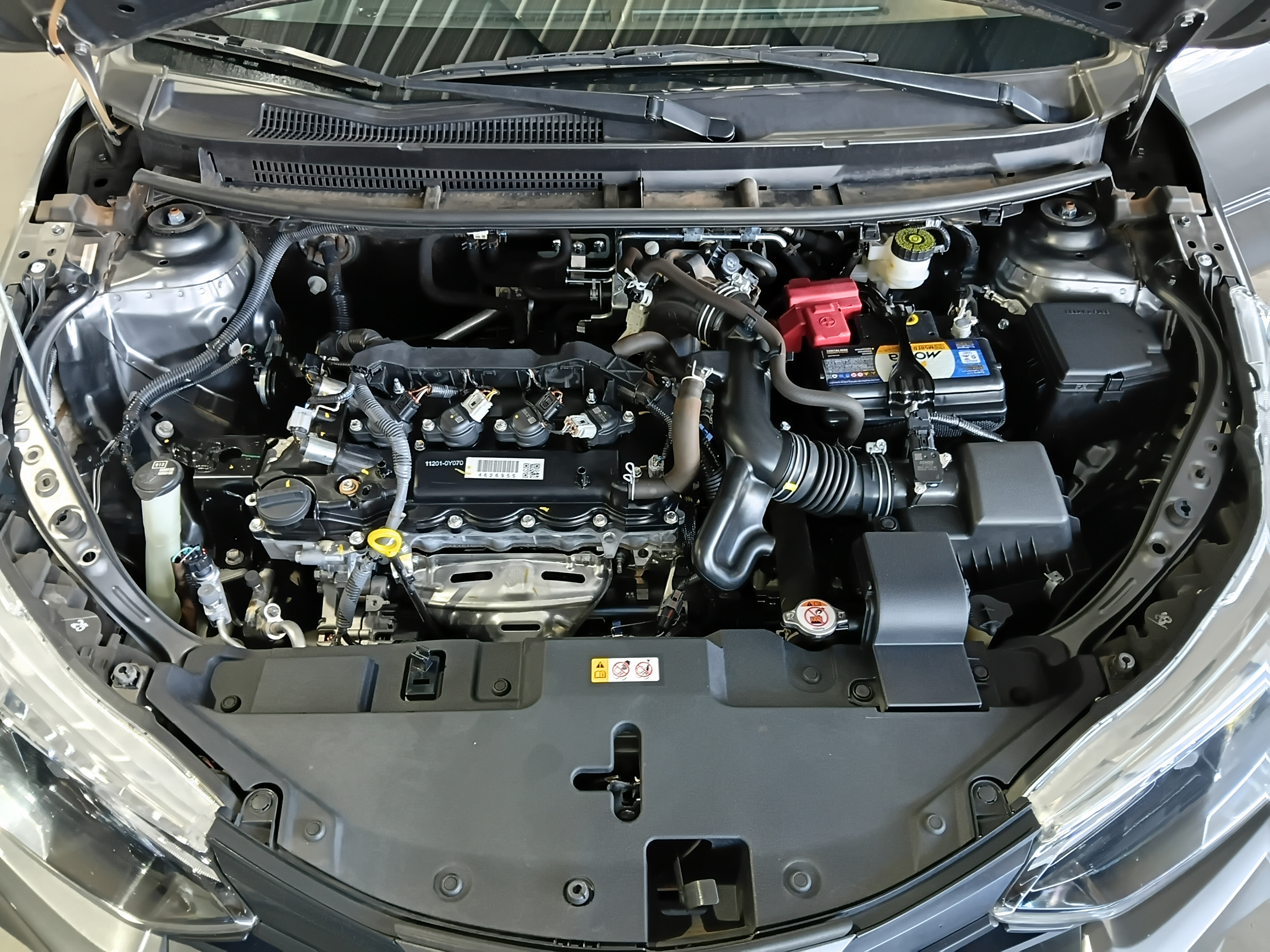 Toyota-YARIS-1.5 16V FLEX SEDAN XS CONNECT MULTIDRIVE