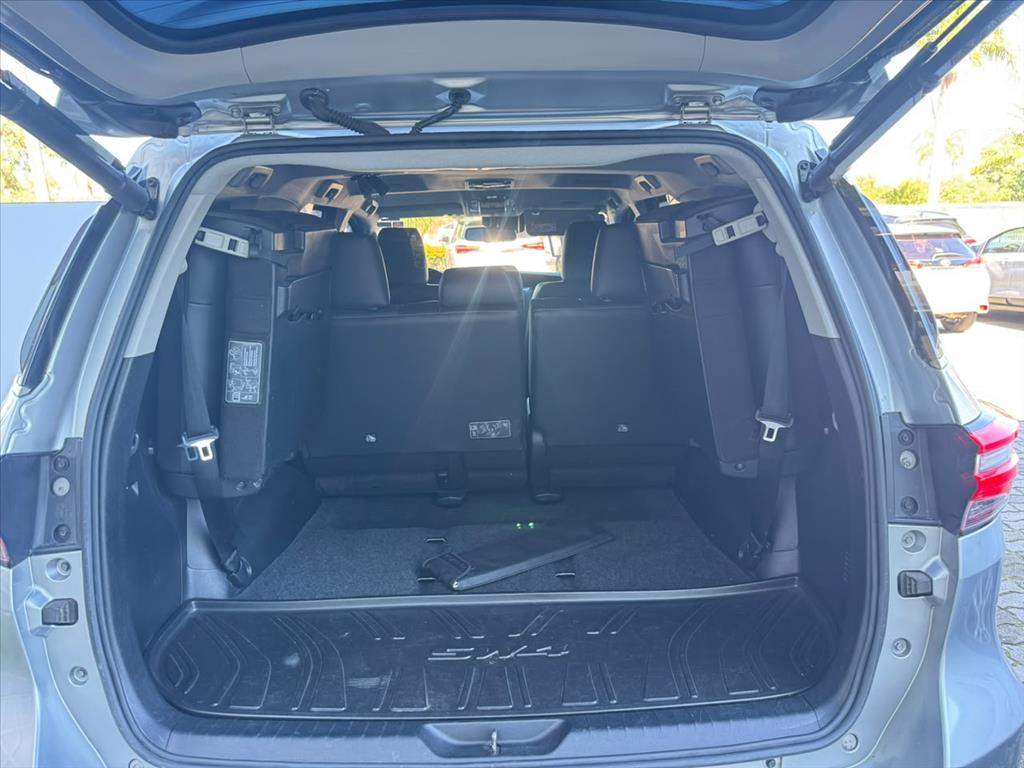 HILUX SW4 2.8 D-4D TURBO DIESEL SRX 7L 4X4 AUTOMÁTICO13