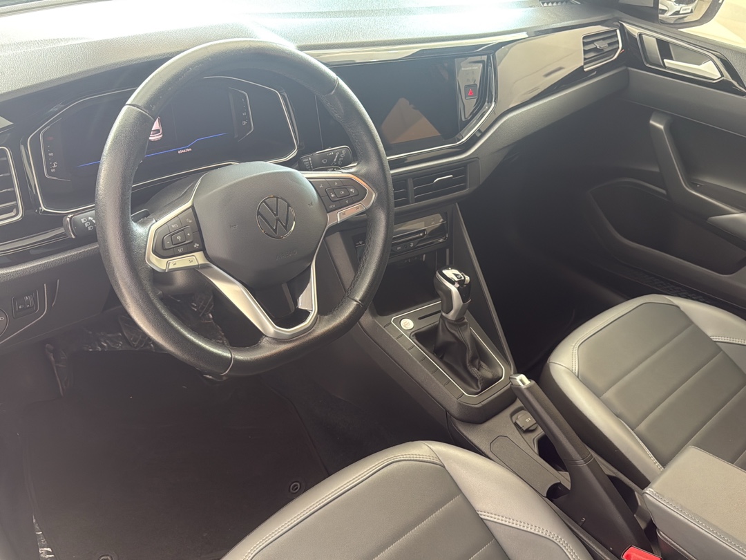 NIVUS 1.0 200 TSI TOTAL FLEX HIGHLINE AUTOMÁTICO7