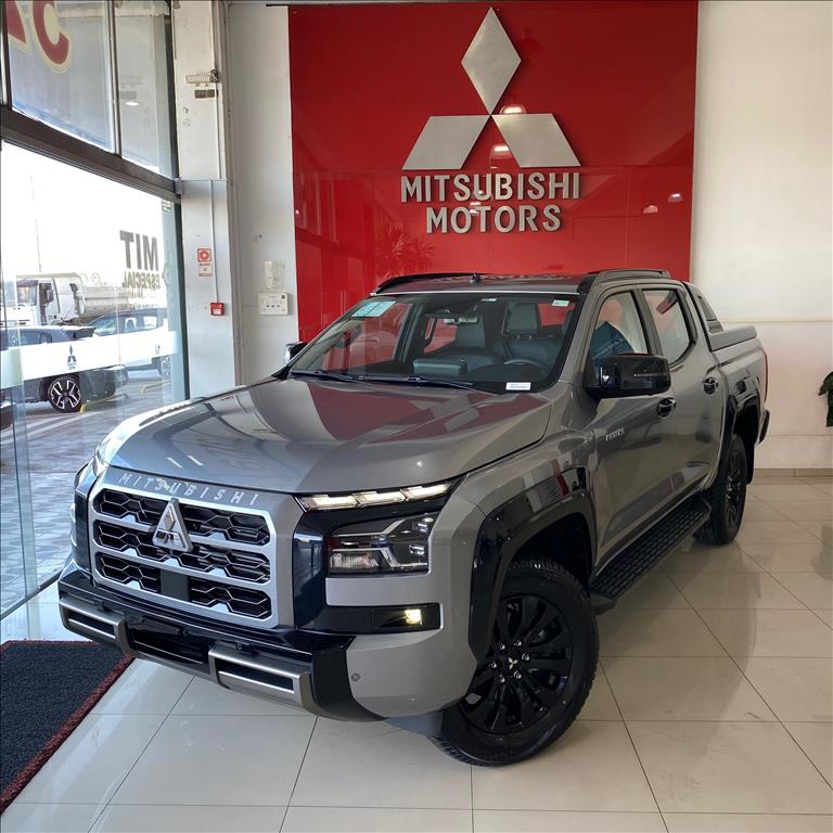 2.4 BITURBO DIESEL CD KATANA 4X4 AUTOMÁTICO