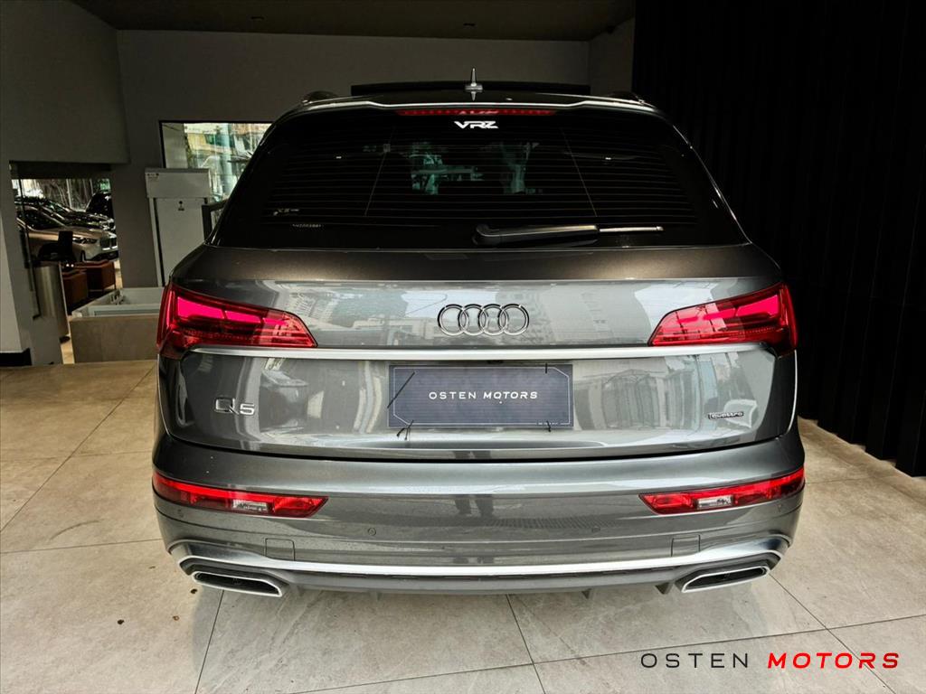 Audi-Q5-2.0 45 TFSI GASOLINA S LINE BLACK QUATTRO S TRONIC