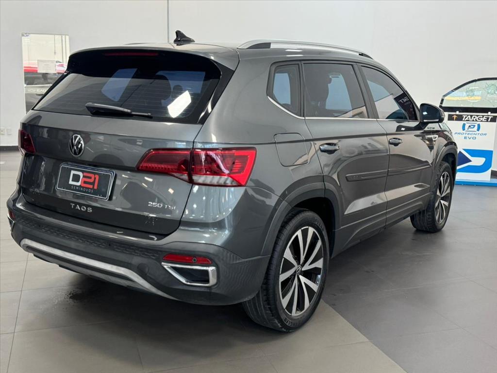 VW - Volkswagen-TAOS-1.4 250 TSI TOTAL FLEX HIGHLINE AUTOMÁTICO