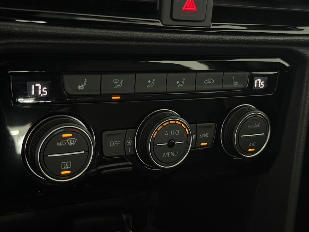 TAOS 1.4 250 TSI TOTAL FLEX HIGHLINE AUTOMÁTICO14