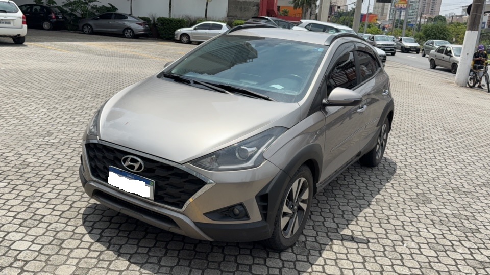 Hyundai-HB20X-1.6 16V FLEX DIAMOND AUTOMÁTICO