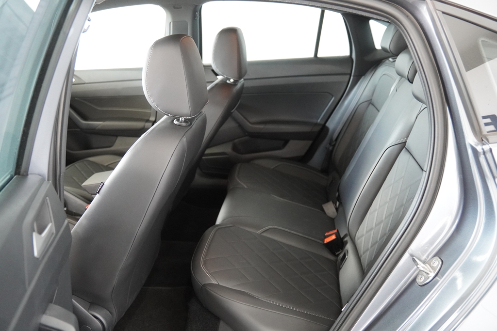 VIRTUS 1.4 250 TSI EXCLUSIVE AUTOMÁTICO9