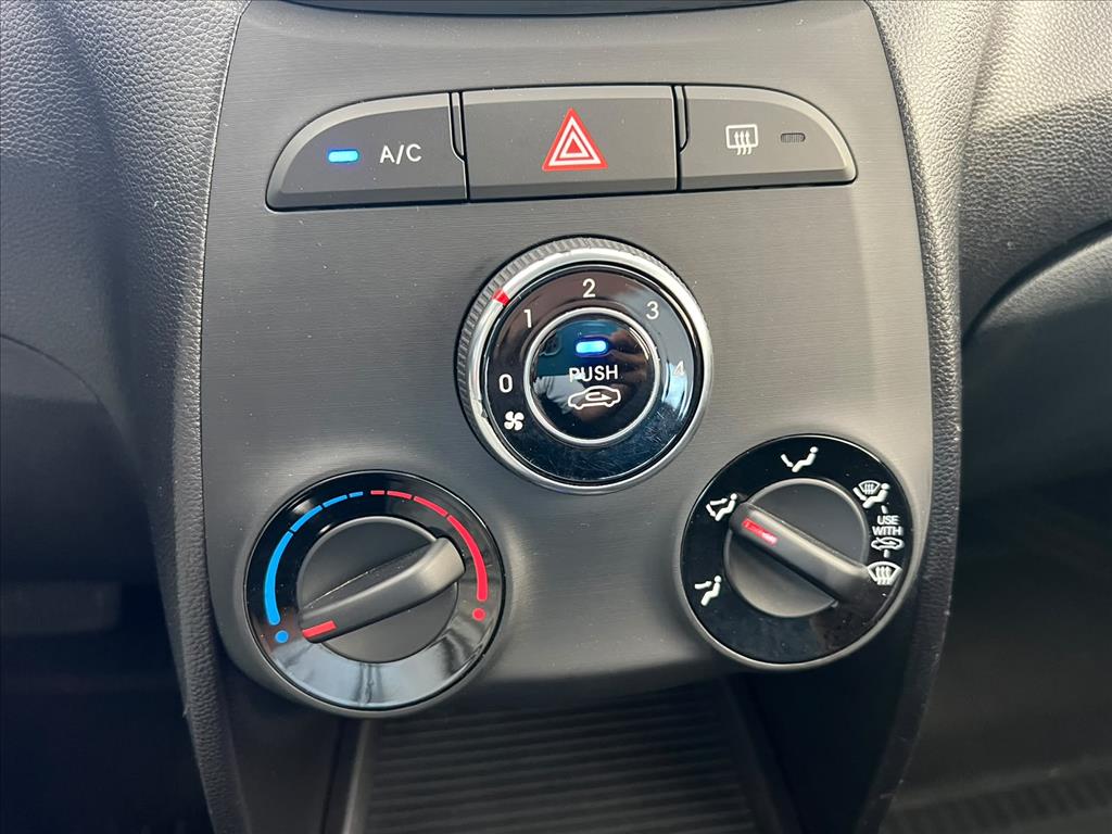HB20 1.6 COMFORT PLUS 16V FLEX 4P AUTOMÁTICO13