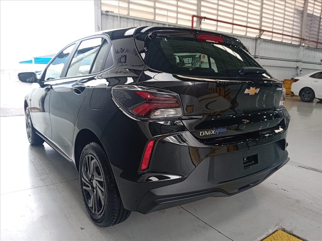 ONIX 1.0 TURBO ETANOL ECO AUTOMÁTICO3