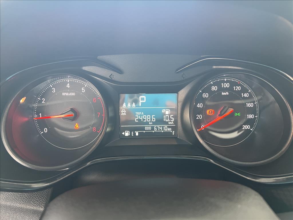ONIX PLUS 1.0 TURBO FLEX AUTOMÁTICO8