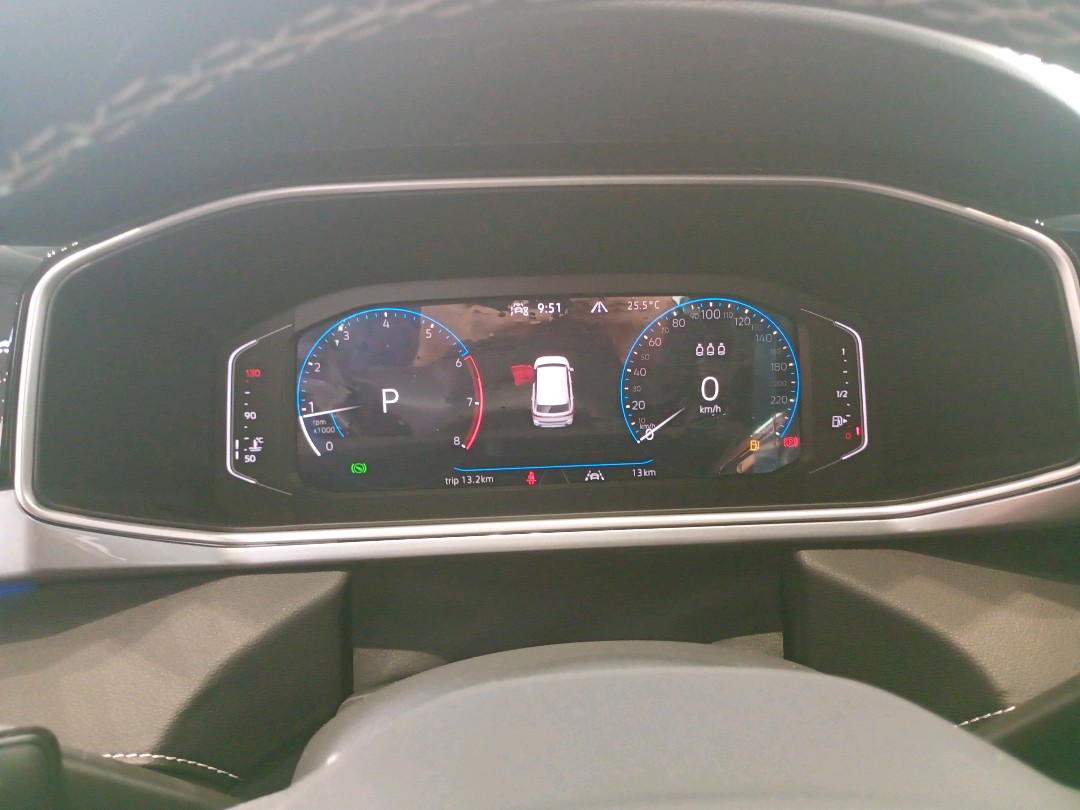 TAOS 1.4 250 TSI TOTAL FLEX HIGHLINE AUTOMÁTICO1