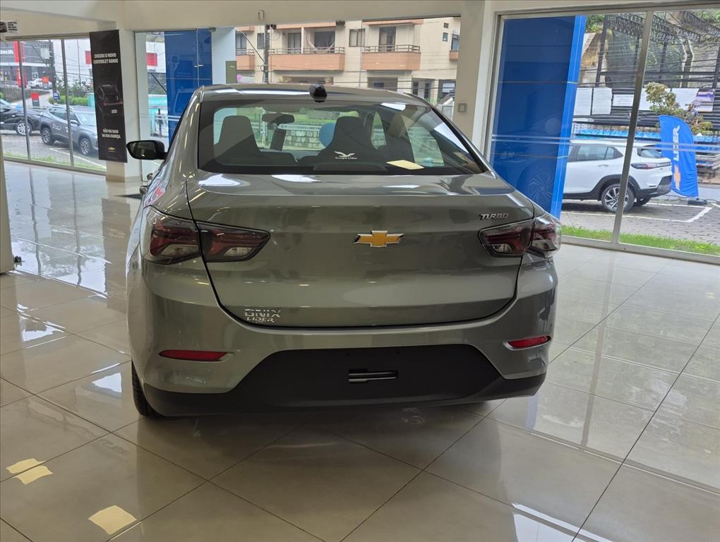 ONIX PLUS 1.0 TURBO FLEX AUTOMÁTICO4