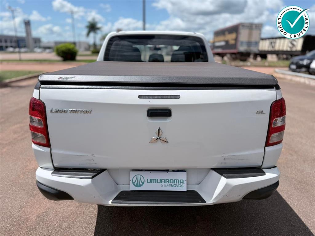 L200 TRITON 2.4 16V TURBO DIESEL GL CD 4X4 MANUAL3